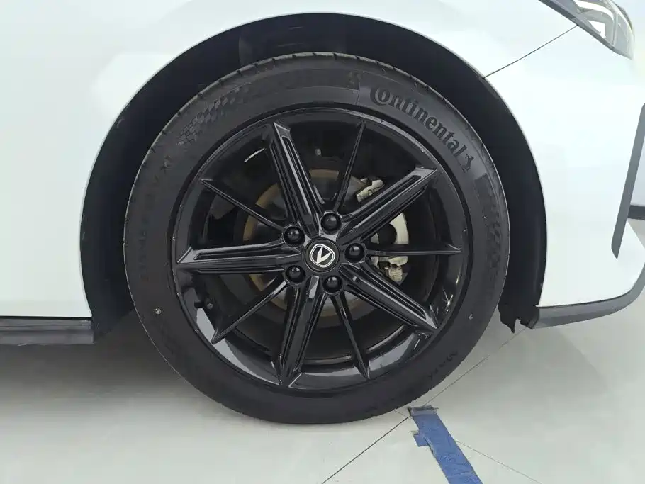 Changan UNI-V — миниатюра 6