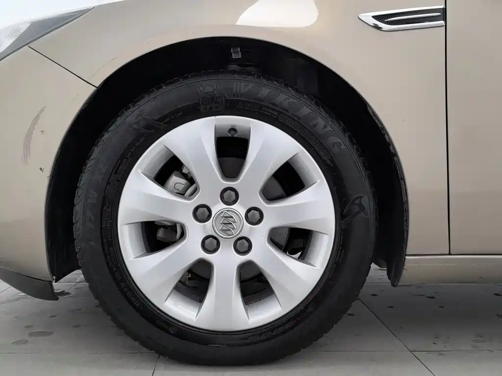 Buick Regal — миниатюра 17
