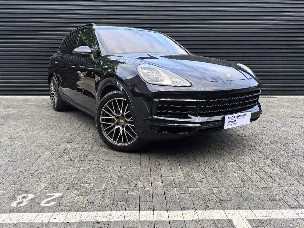 Porsche Cayenne — миниатюра 3