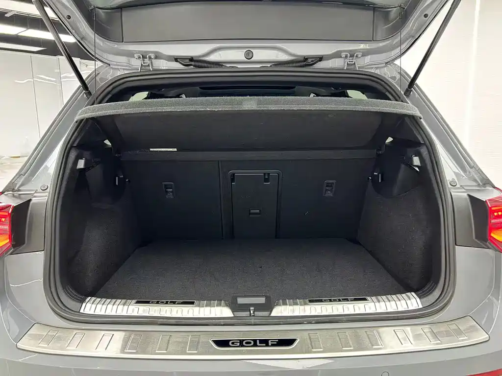Volkswagen Golf — миниатюра 19