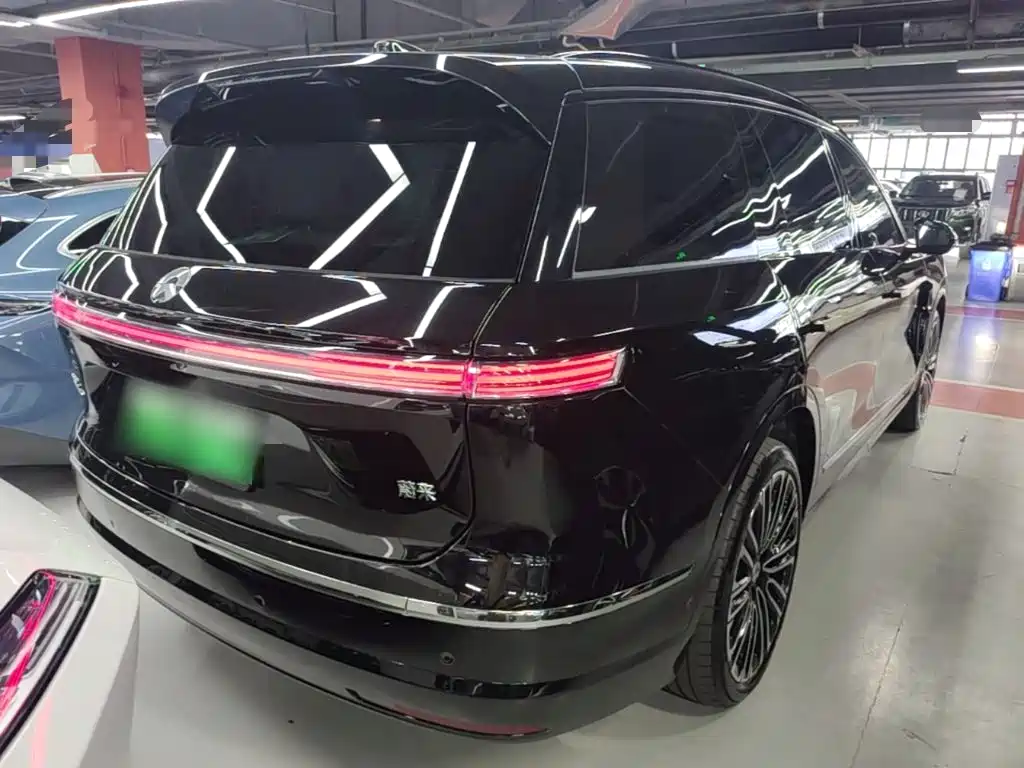 NIO ES8 2026 мест Executive