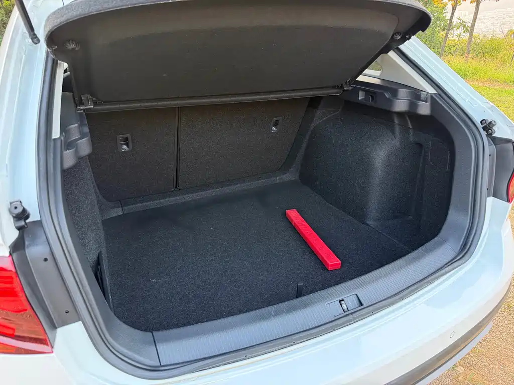 Volkswagen C-Trek — миниатюра 17