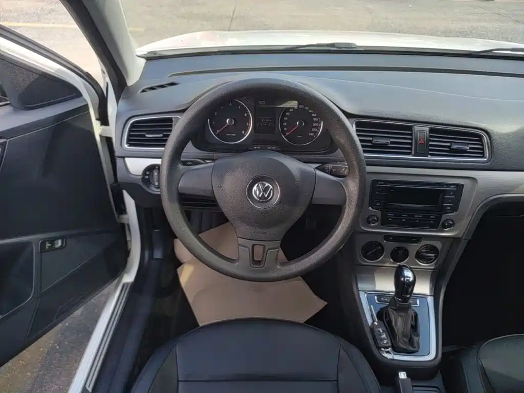Volkswagen Lavida — миниатюра 11