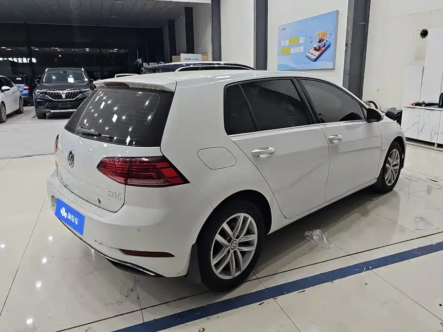 Volkswagen Golf — миниатюра 3