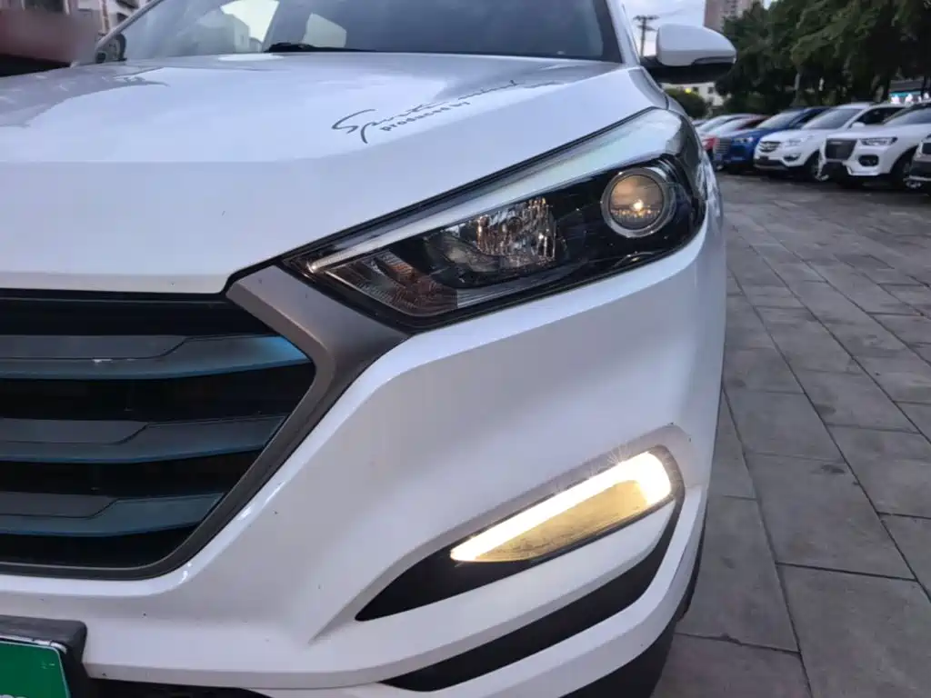 Hyundai Tucson — миниатюра 24