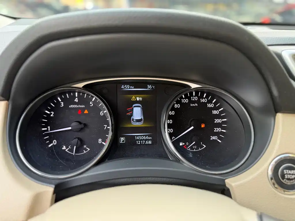 Nissan X-Trail — миниатюра 12