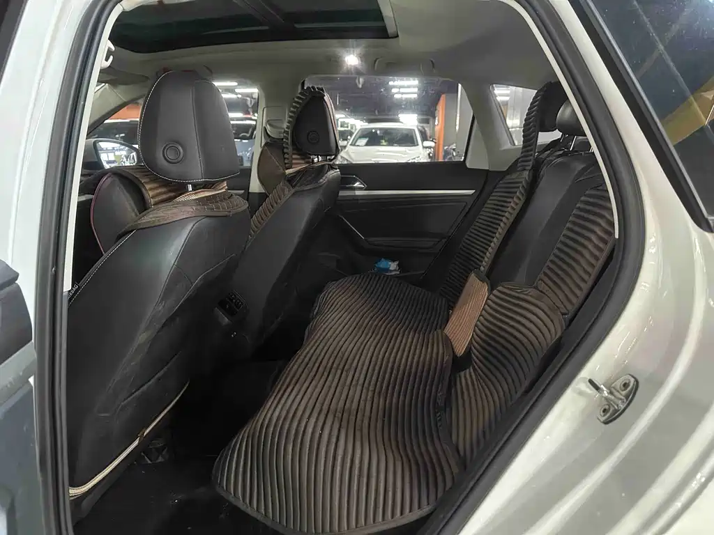 Volkswagen Lavida 2018 200TSI DSG Comfort V