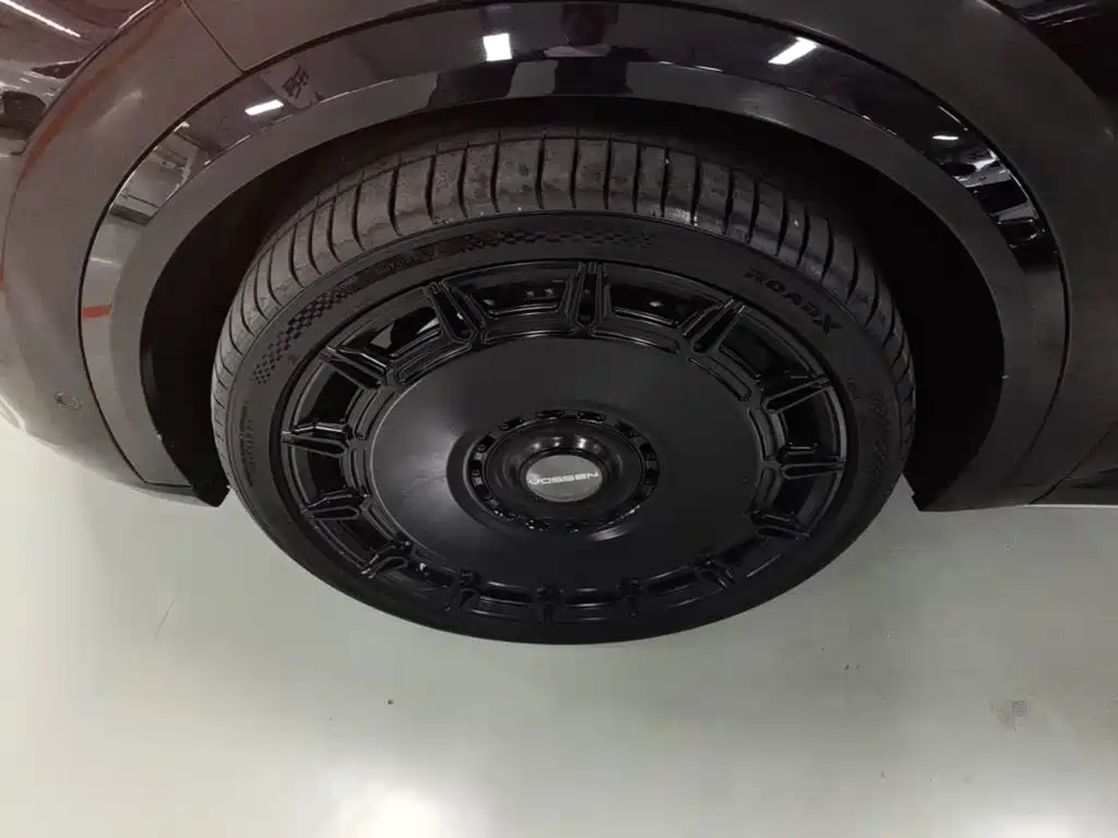 Li Auto Li L9 — миниатюра 23