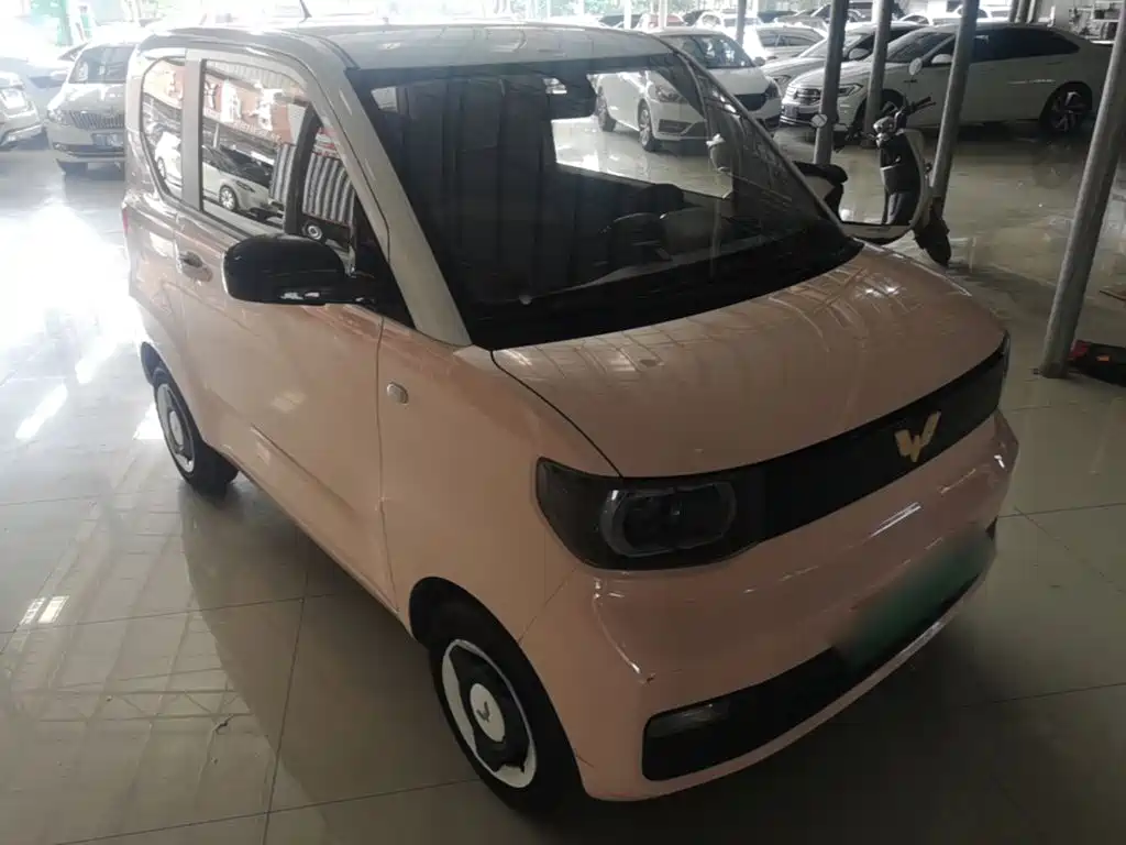 Wuling MINIEV — миниатюра 4