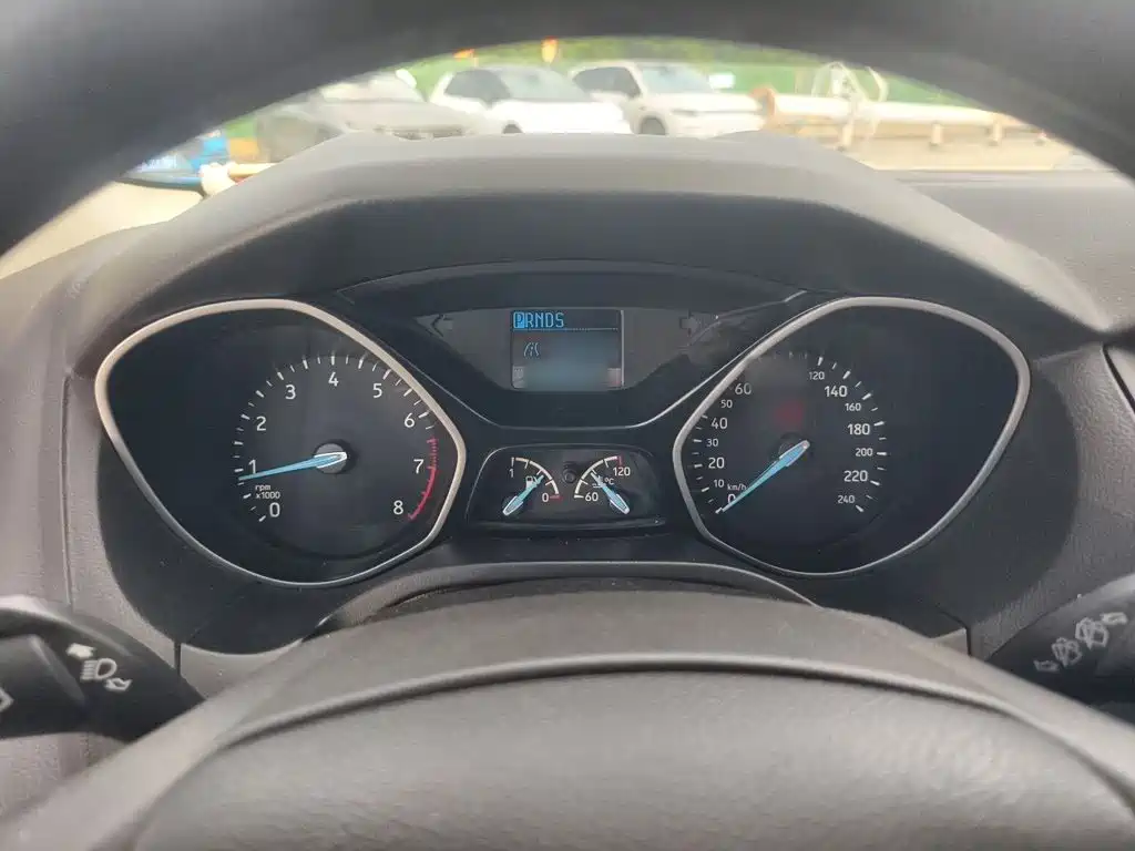 Ford Focus — миниатюра 4