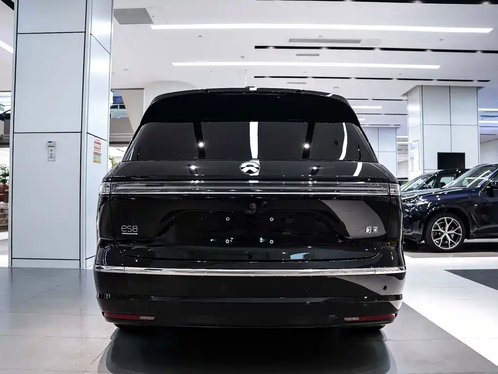 NIO ES8 — миниатюра 4