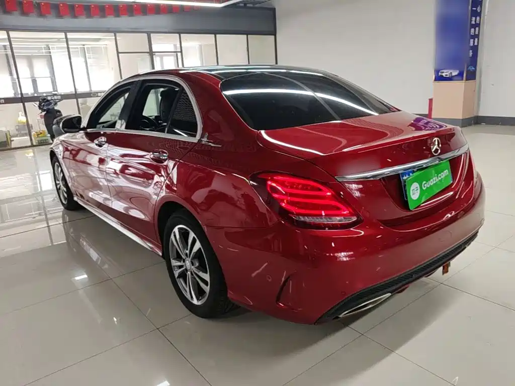 Mercedes-Benz C-Class — миниатюра 5