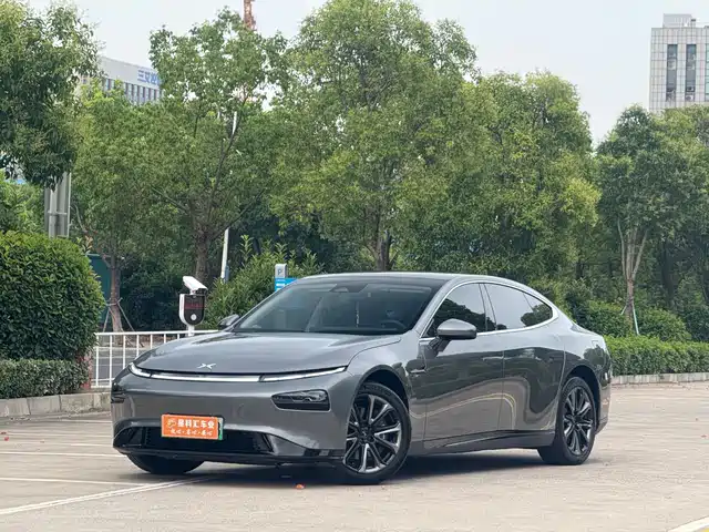 2022 Xpeng P7