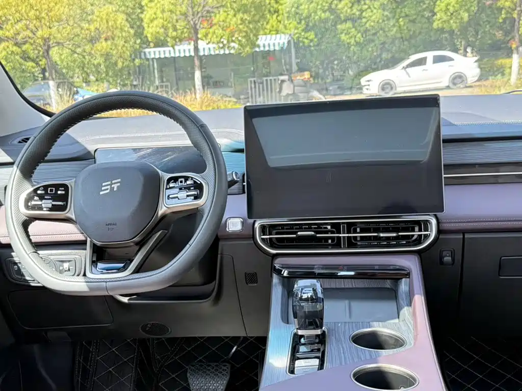 JETOUR X90 Pro 2024 1.6T DCT 7 мест