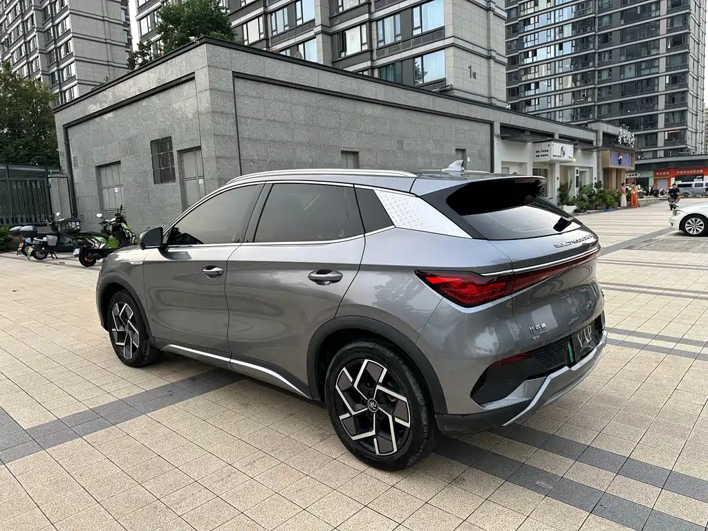 BYD Yuan Plus — миниатюра 11