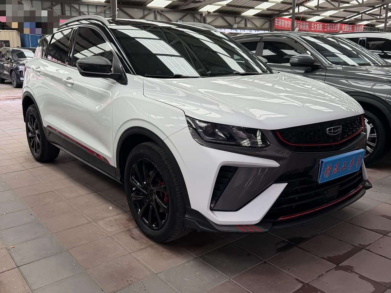 Geely Binyue 1.4 л 2022 г. Белый, пробег 42000 км