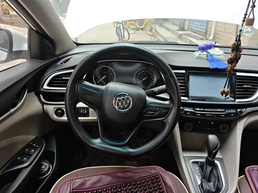 Buick Excelle — миниатюра 3