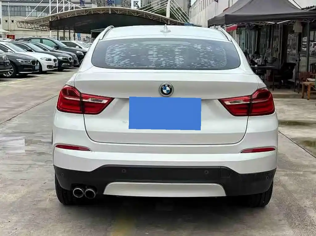 BMW X4 — миниатюра 8