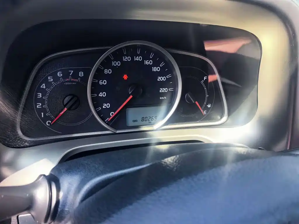 Toyota RAV4 — миниатюра 9