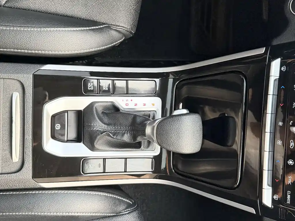Kia K3 — миниатюра 12