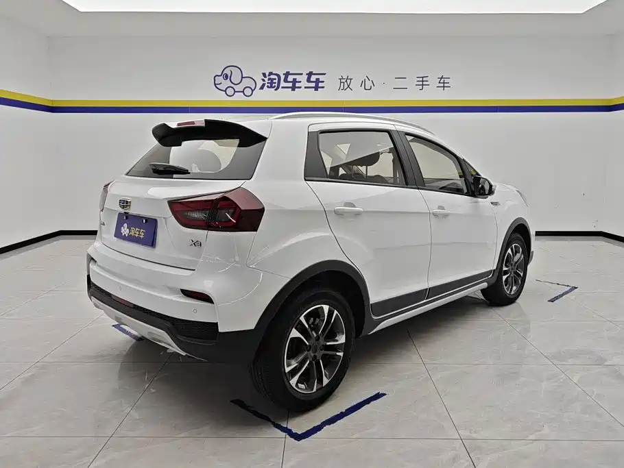 Geely Vision X3 — миниатюра 3