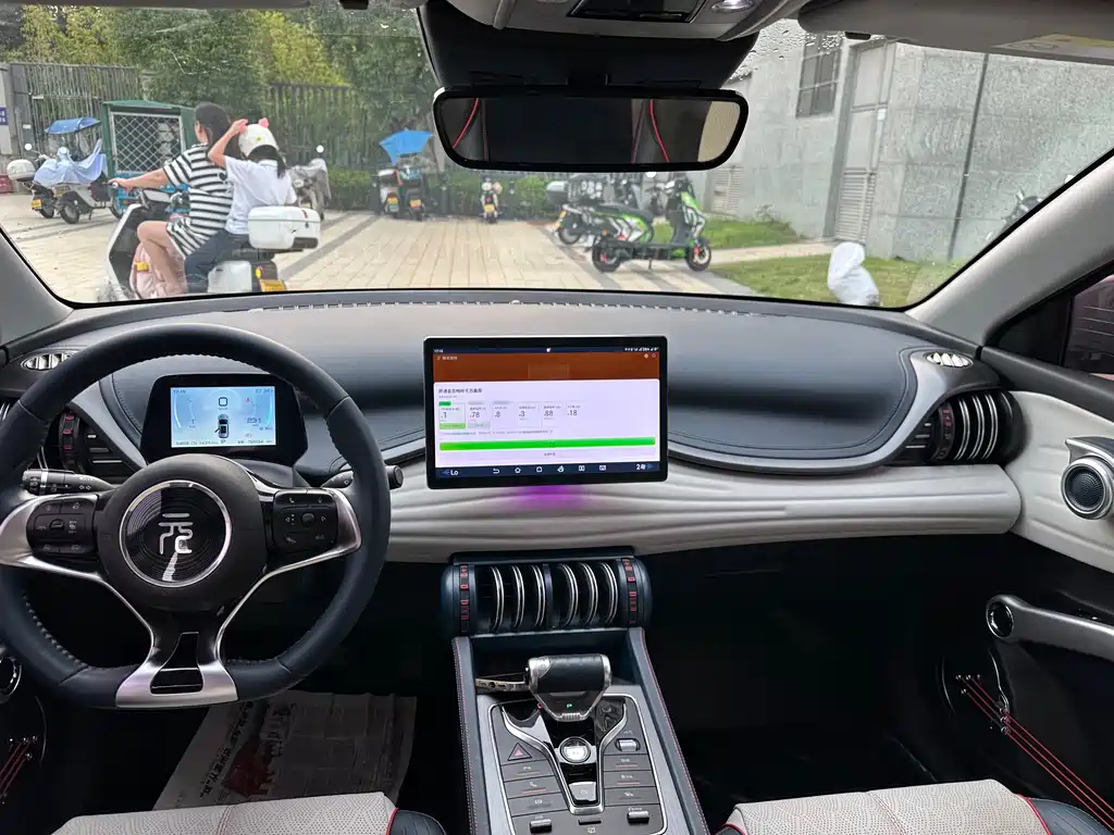 BYD Yuan Plus — миниатюра 6
