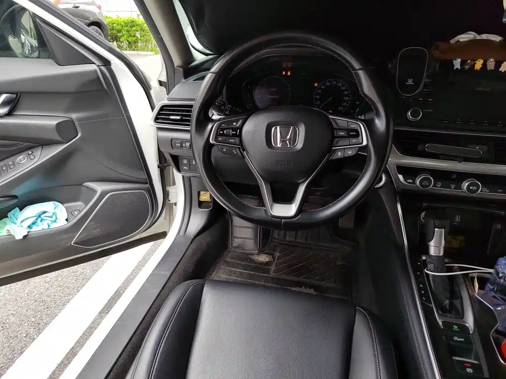 Honda Accord — миниатюра 3