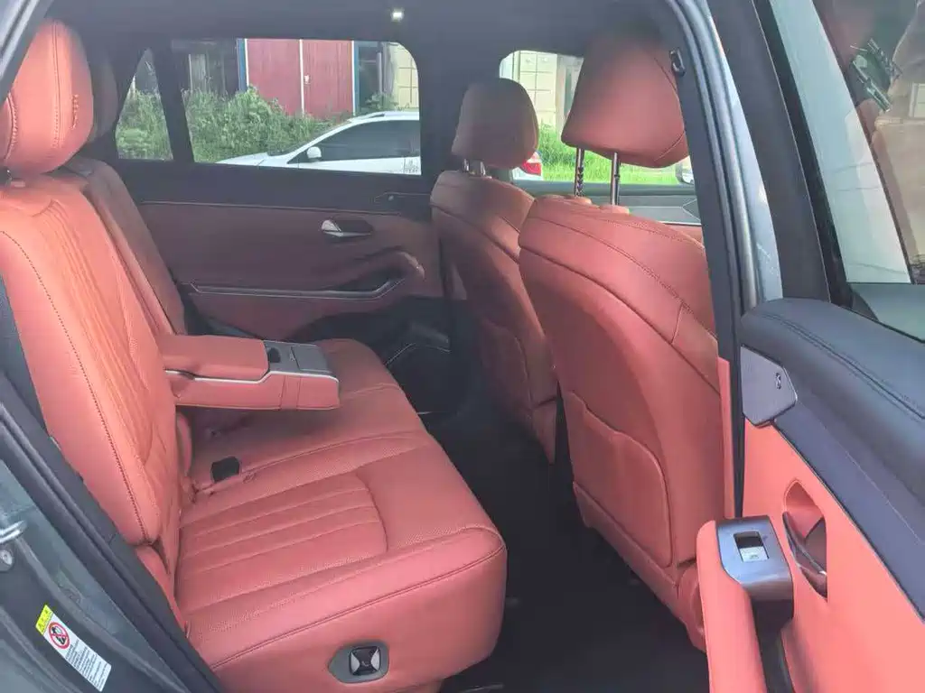 BYD Tang L — миниатюра 5