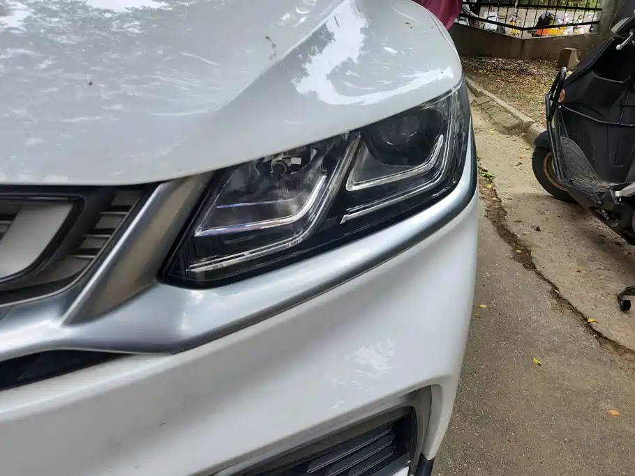 Geely Binyue — миниатюра 5
