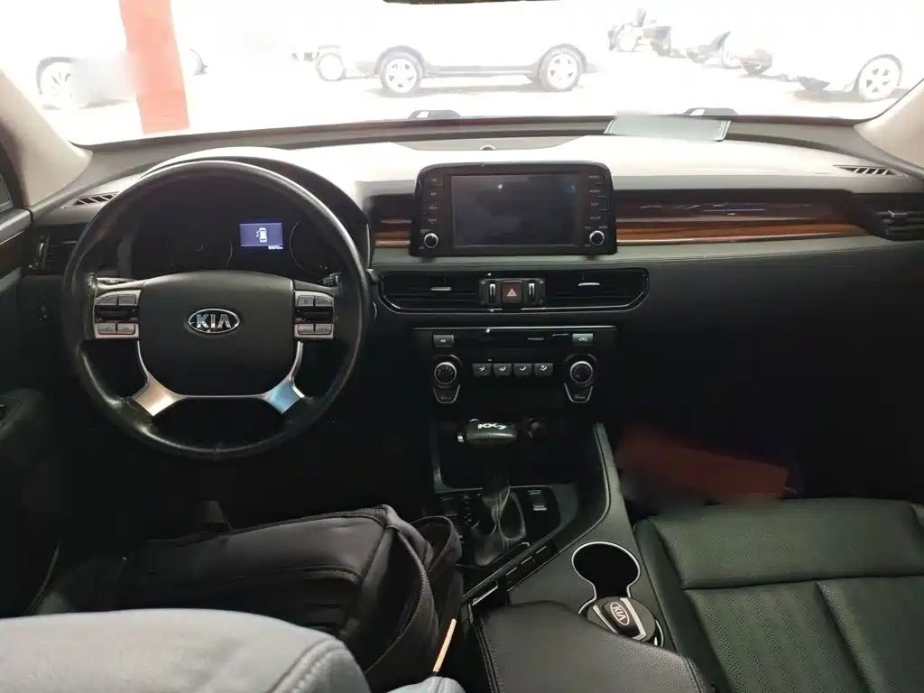 Kia KX7 — миниатюра 6