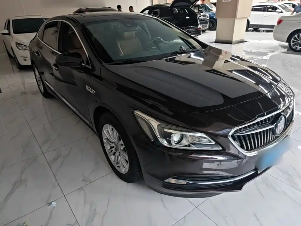 Buick LaCrosse — миниатюра 4