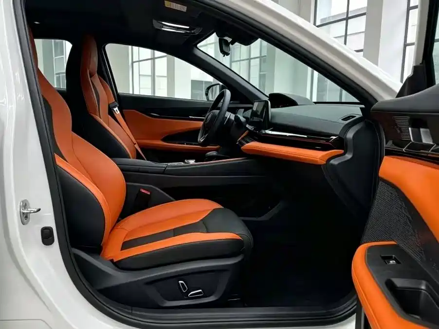 Changan UNI-V — миниатюра 5