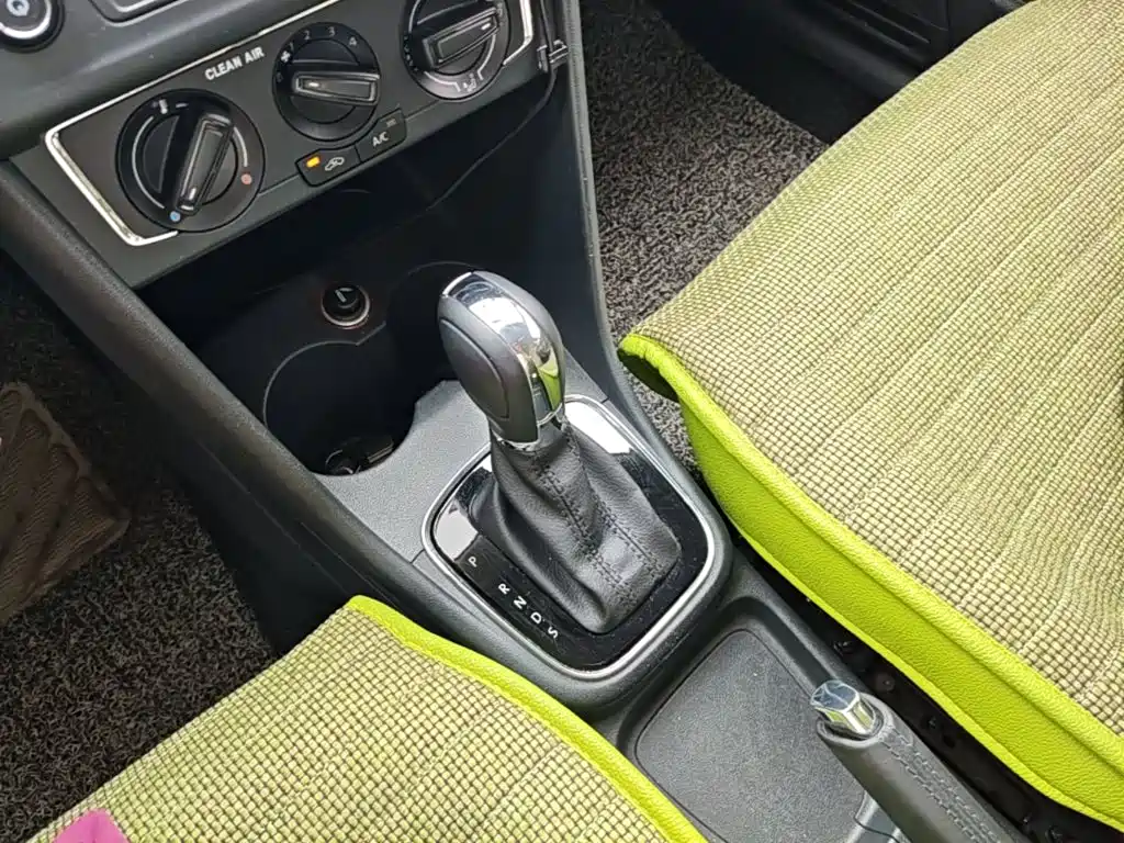 Volkswagen Polo — миниатюра 14