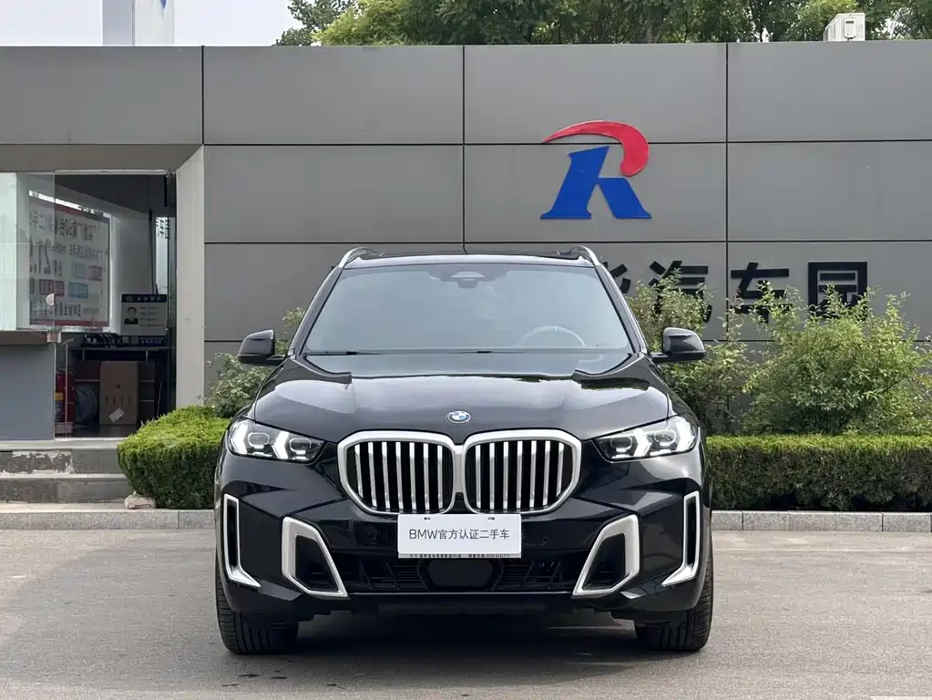 BMW X5 2023 xDrive 40Li M Sport