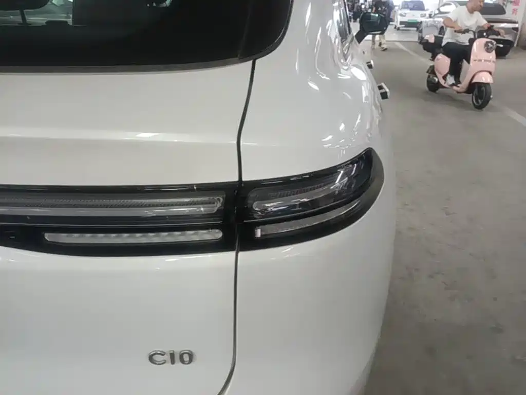 Leapmotor Leapmotor C10 — миниатюра 8