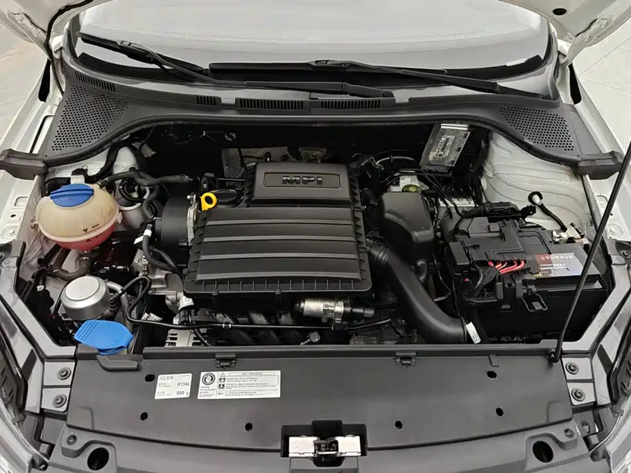 Volkswagen Santana — миниатюра 10