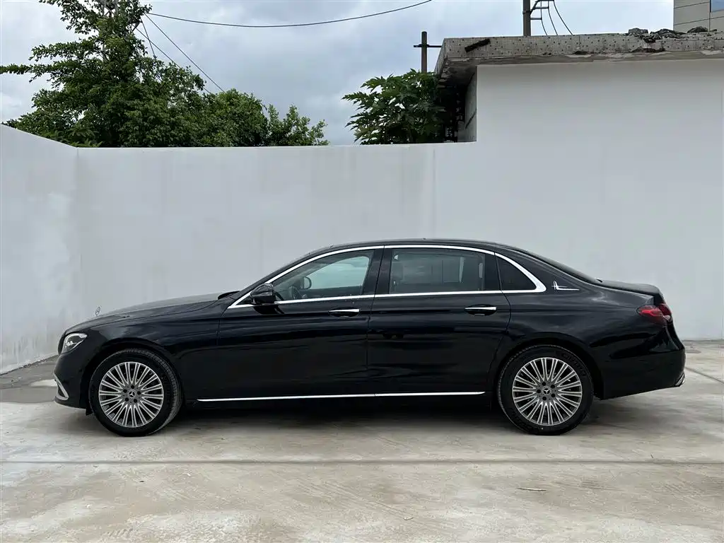 Mercedes-Benz E-Class E 2023 E 300 L Luxury