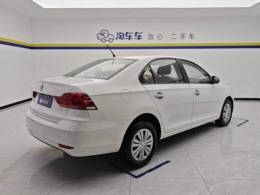 Volkswagen Santana 1.5 л 2023 г. Белый, пробег 49400 км