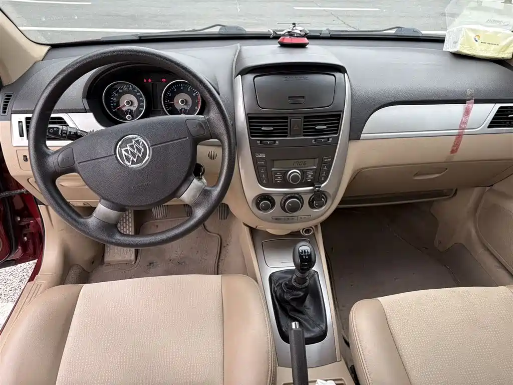 Buick Excelle 2013 1.5L MT