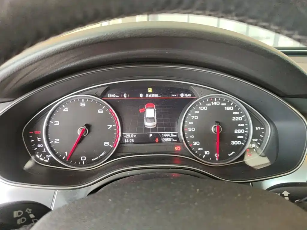 Audi A6L — миниатюра 12