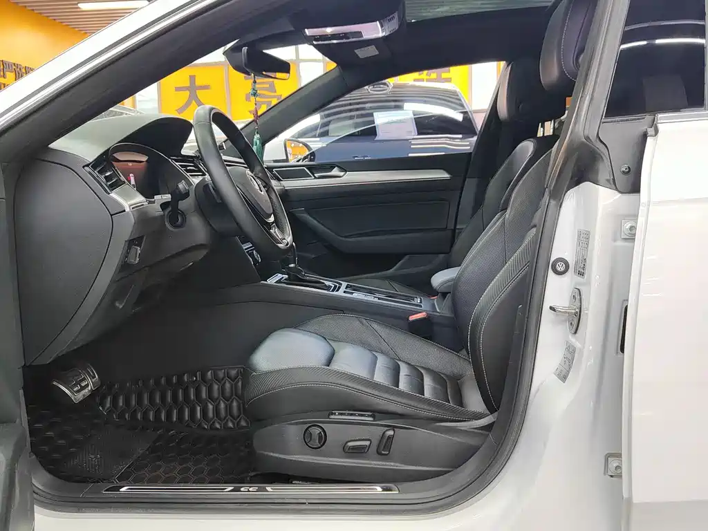 Volkswagen CC — миниатюра 2