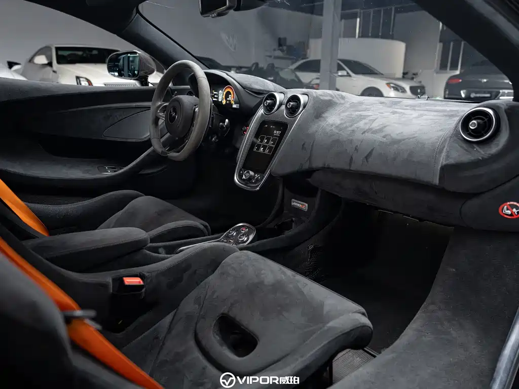 McLaren 600LT — миниатюра 11