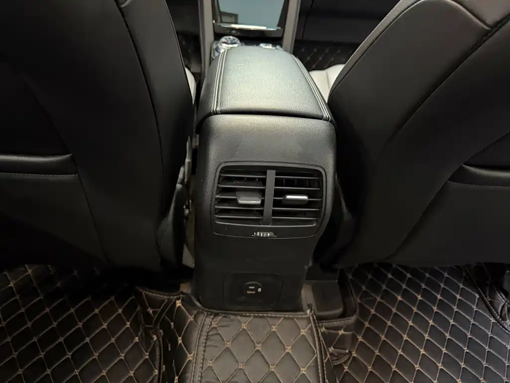 Ford Escape — миниатюра 12