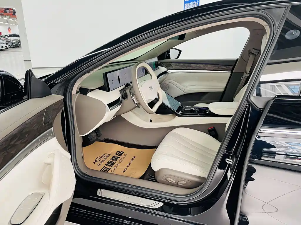 ZHIJI AUTOMOBILE ZHIJI L7