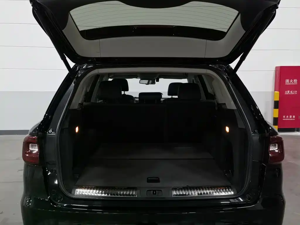 Hongqi Hongqi HS7 — миниатюра 16