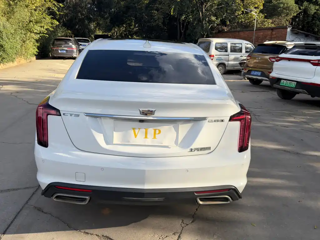 Cadillac CT5 — миниатюра 12