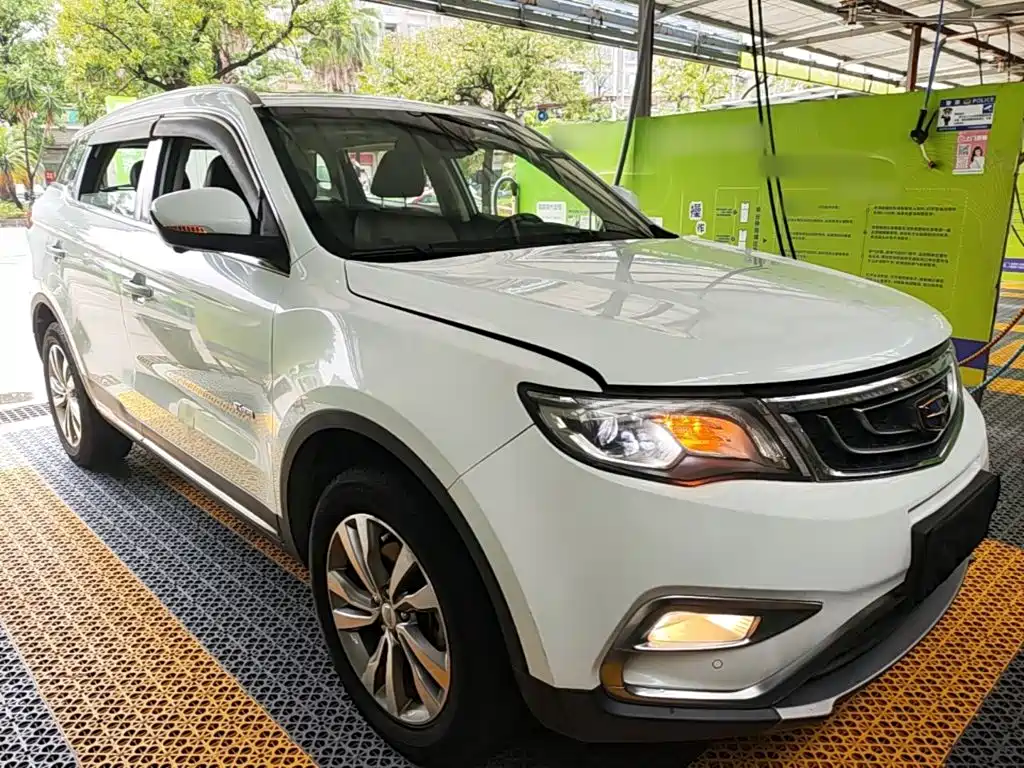 Geely Boyue — миниатюра 4
