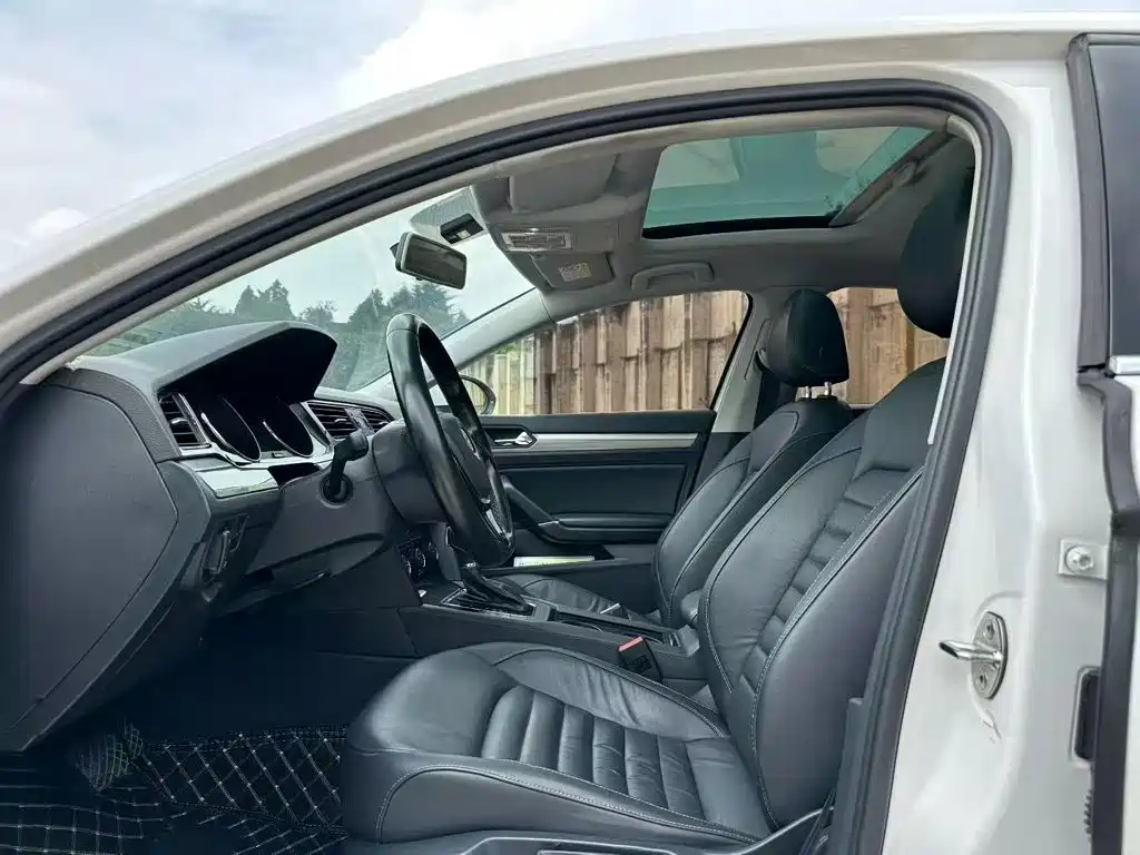 Volkswagen Lamando — миниатюра 14