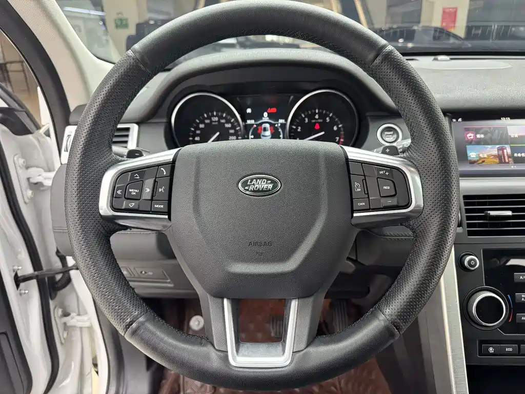 Land Rover Discovery Sport — миниатюра 2