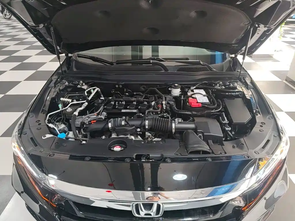 Honda Accord — миниатюра 20